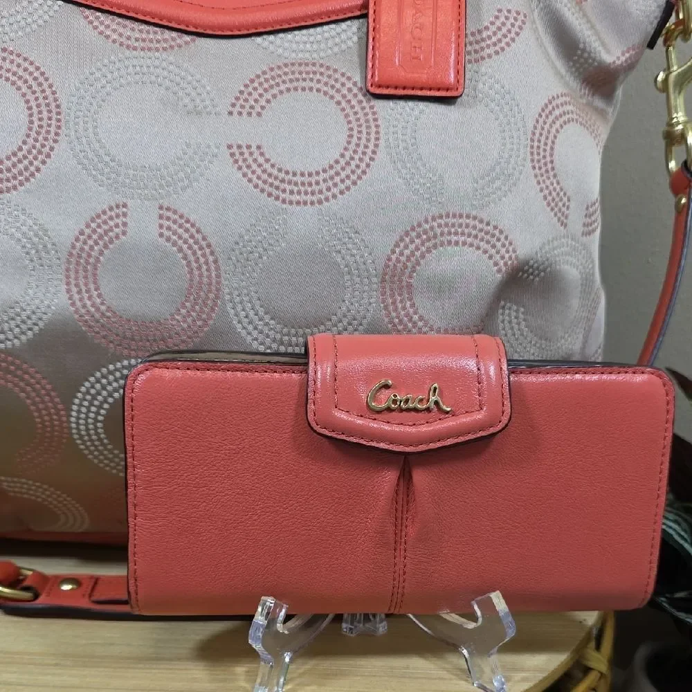 Coach Ashley Dotted Op Art Tote & Matching Wallet